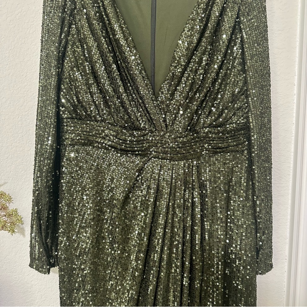 NWT Ieena for Mac Duggal Sequin Long Sleeve Faux Wrap Gown - Picture 8 of 11
